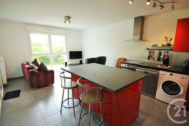 Appartement T2 à vendre - 2 pièces - 45.55 m2 - ALBY SUR CHERAN - 74 - RHONE-ALPES - Century 21 Confiance Services